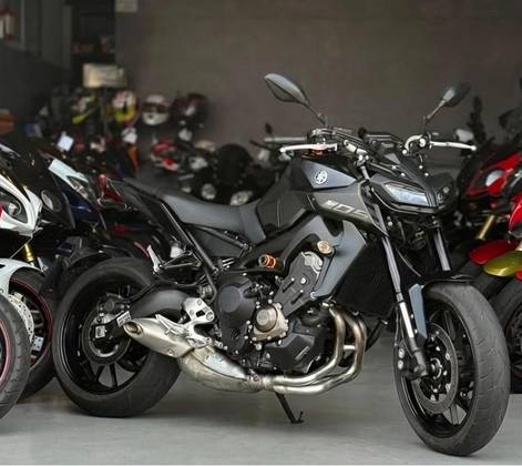 YAMAHA MT-09 YAMAHA MT-09
